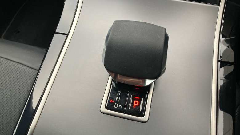 Land Rover Range Rover Evoque 2.0 D200 Dynamic SE 5dr Auto Diesel Hatchback